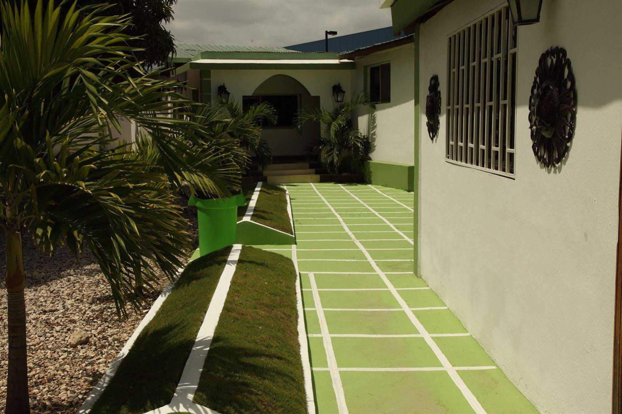 La Maison Hotel Port-au-Prince Exterior photo